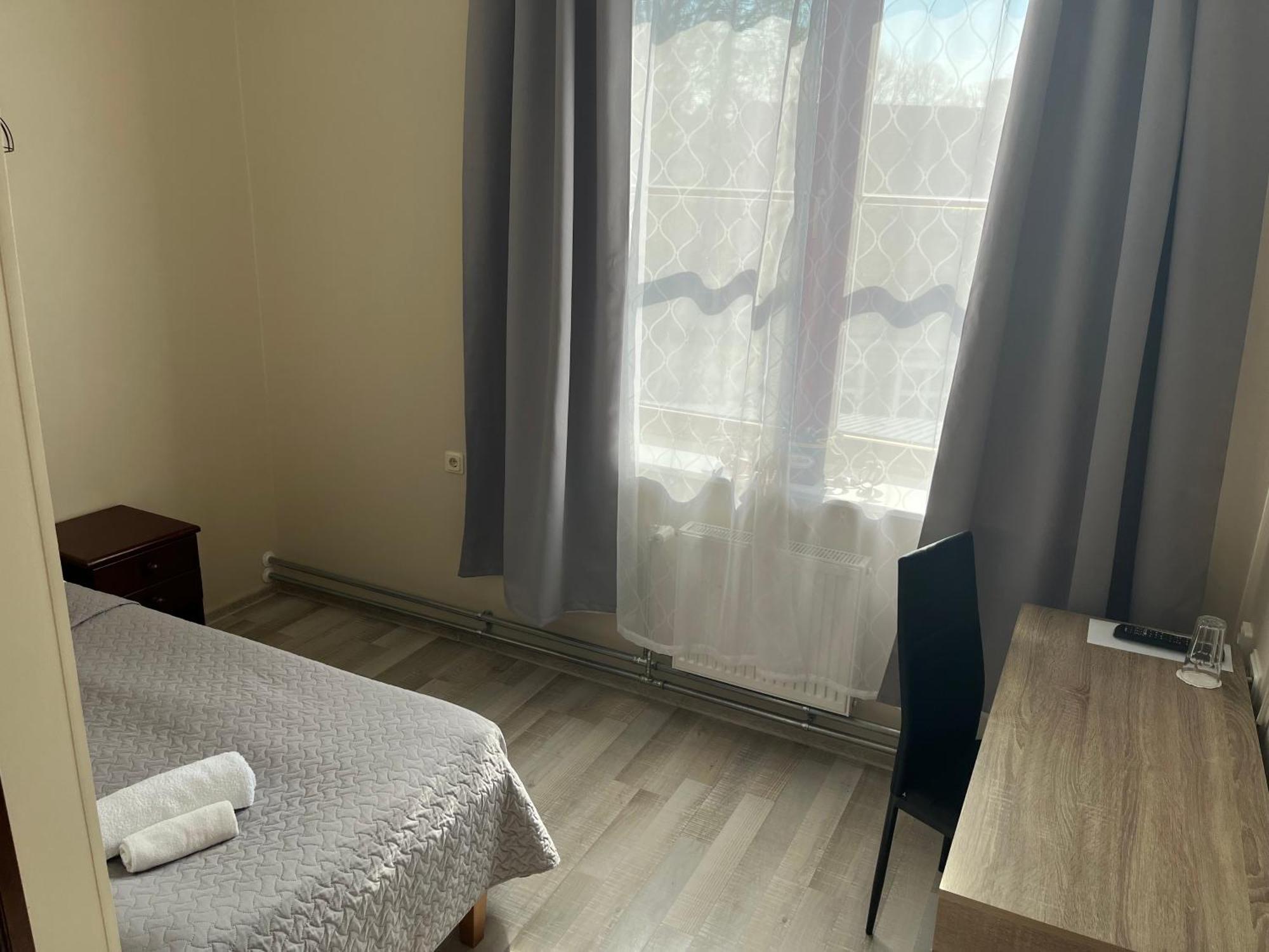Paernu Jahtklubi Kuelalistemaja Hotel Bagian luar foto