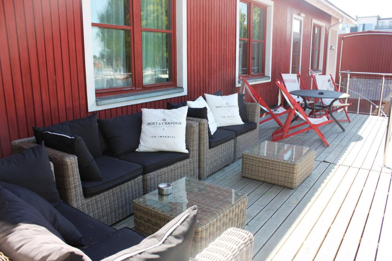 Paernu Jahtklubi Kuelalistemaja Hotel Bagian luar foto